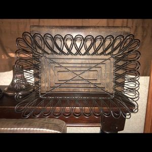 Wire basket